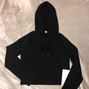 Lululemon Cropped Hoodie!!